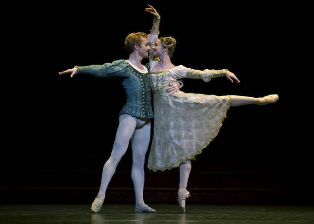 evgenia-obraztsova-and-steven-mcrae-romeo-and-juliet-5